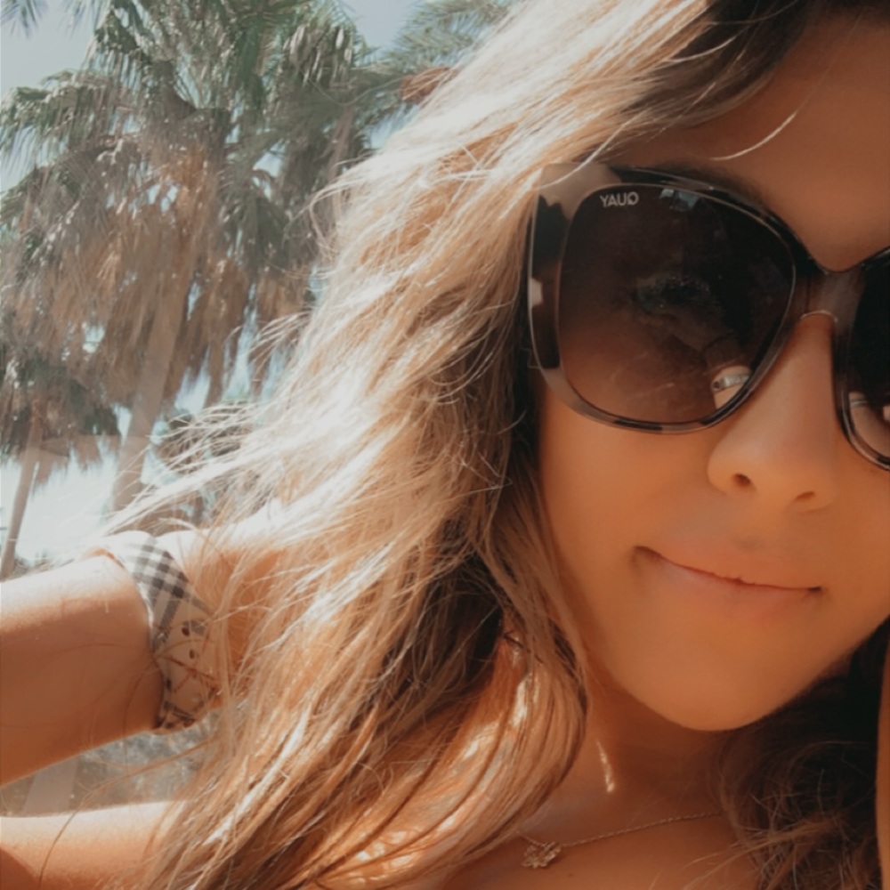 Meet your Posher, Jessica